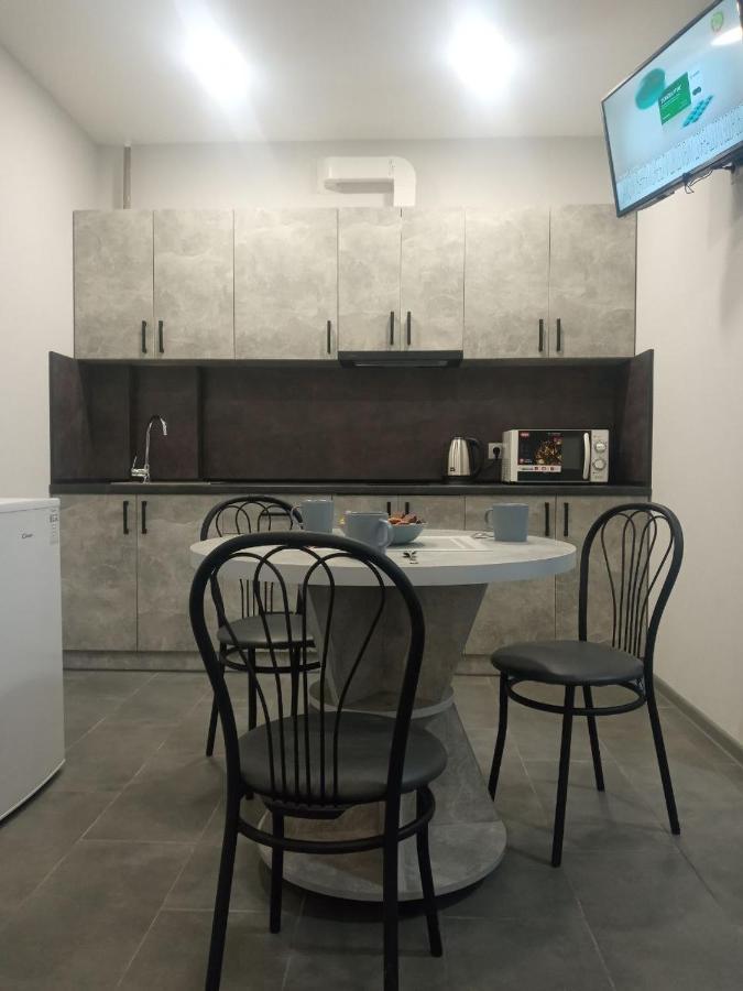 Apartment Edelweiss Uzjhorod Eksteriør billede