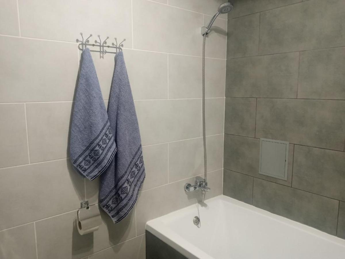 Apartment Edelweiss Uzjhorod Eksteriør billede