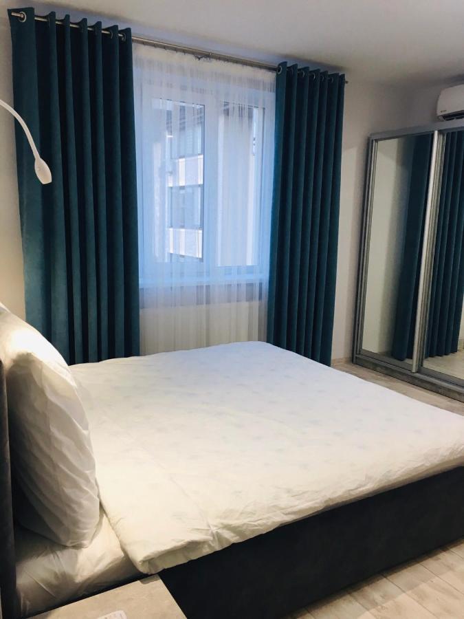 Apartment Edelweiss Uzjhorod Eksteriør billede