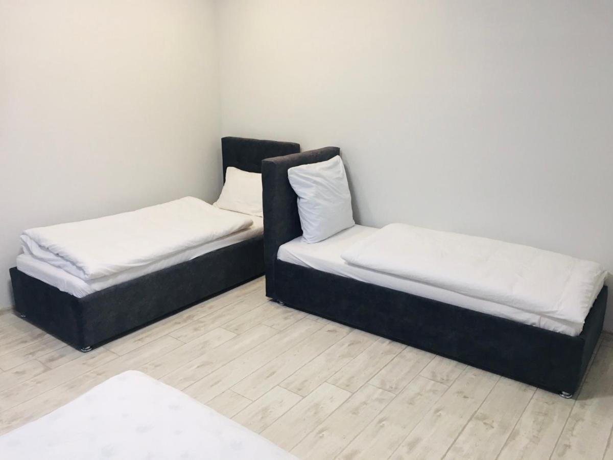 Apartment Edelweiss Uzjhorod Eksteriør billede
