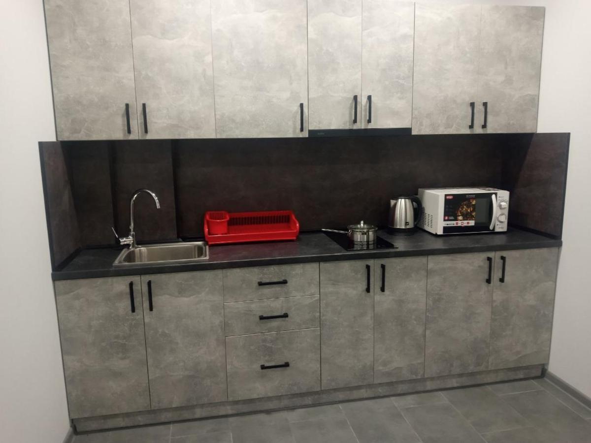 Apartment Edelweiss Uzjhorod Eksteriør billede