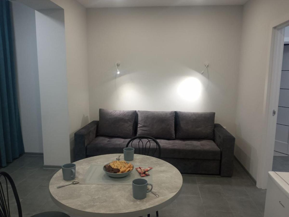 Apartment Edelweiss Uzjhorod Eksteriør billede