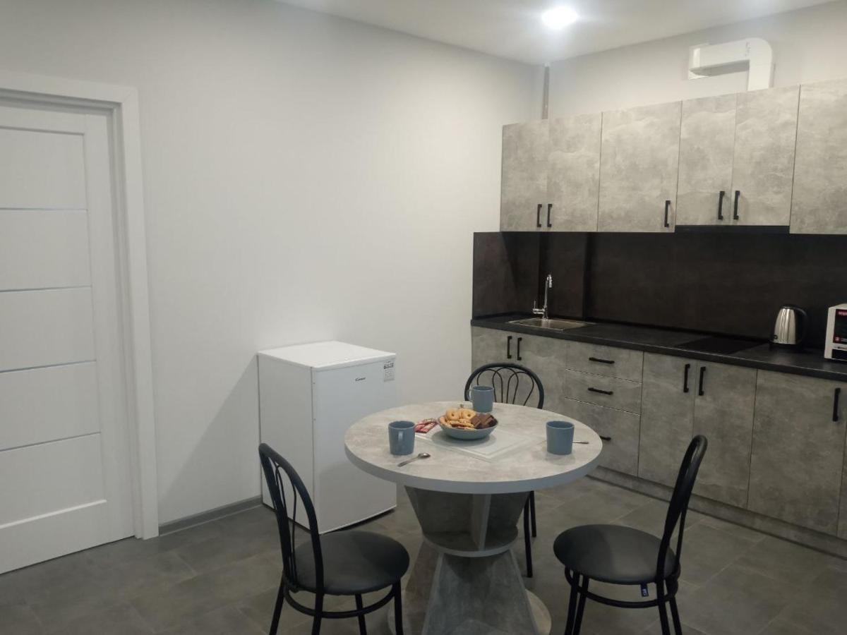 Apartment Edelweiss Uzjhorod Eksteriør billede