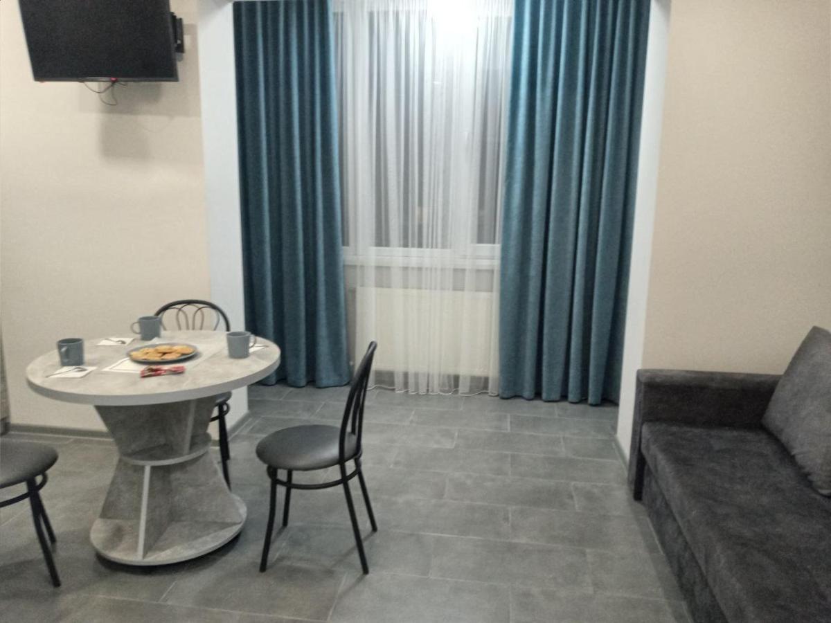Apartment Edelweiss Uzjhorod Eksteriør billede