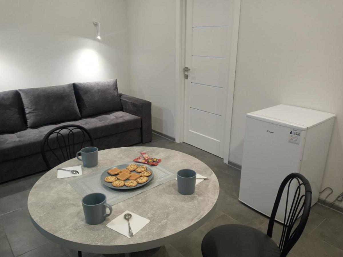 Apartment Edelweiss Uzjhorod Eksteriør billede
