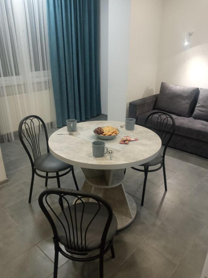 Apartment Edelweiss Uzjhorod Eksteriør billede